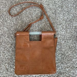 Béis crossbody in Cognac Croc